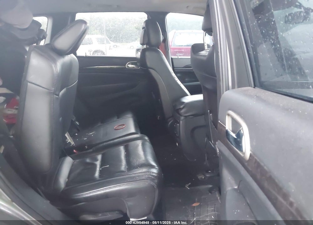 2012 JEEP GRAND CHEROKEE VIN: 1C4RJEAT1CC185947