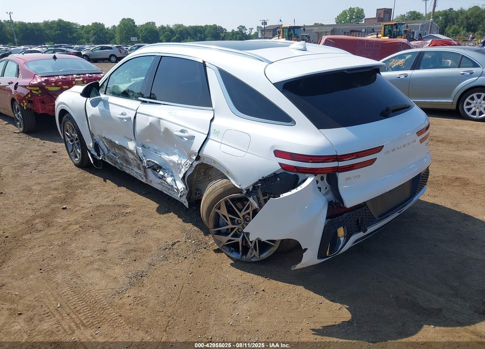 2023 GENESIS GV70 VIN: KMUMADTB9PU120169