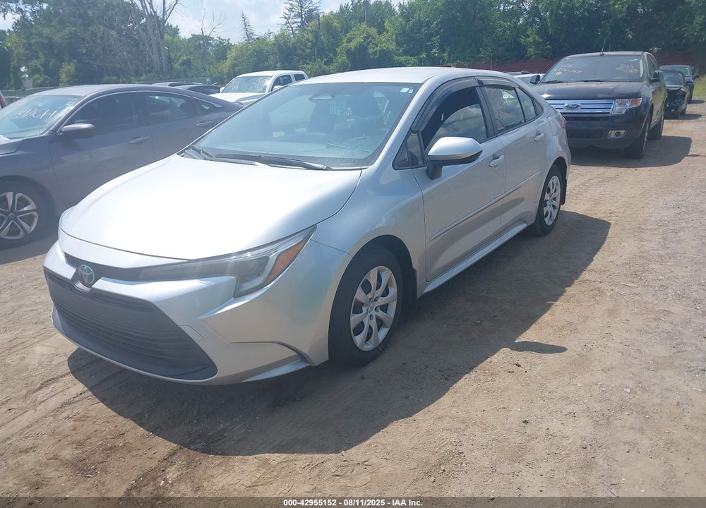 2024 TOYOTA COROLLA VIN: JTDBCMFE3R3040675
