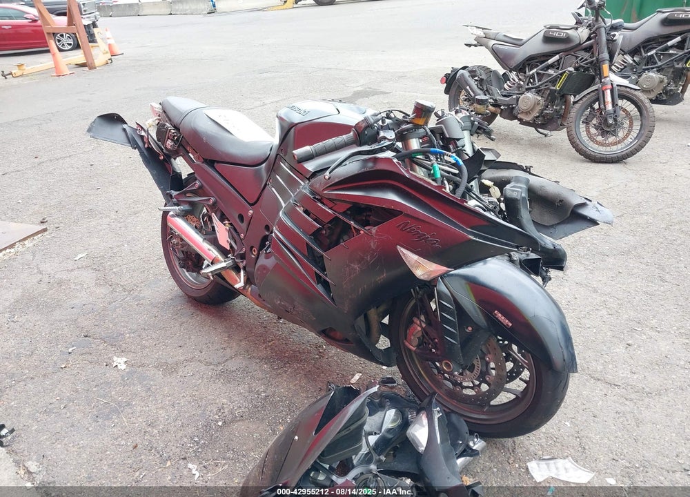 2016 KAWASAKI ZX1400 J VIN: JKBZXNJ17GA000109