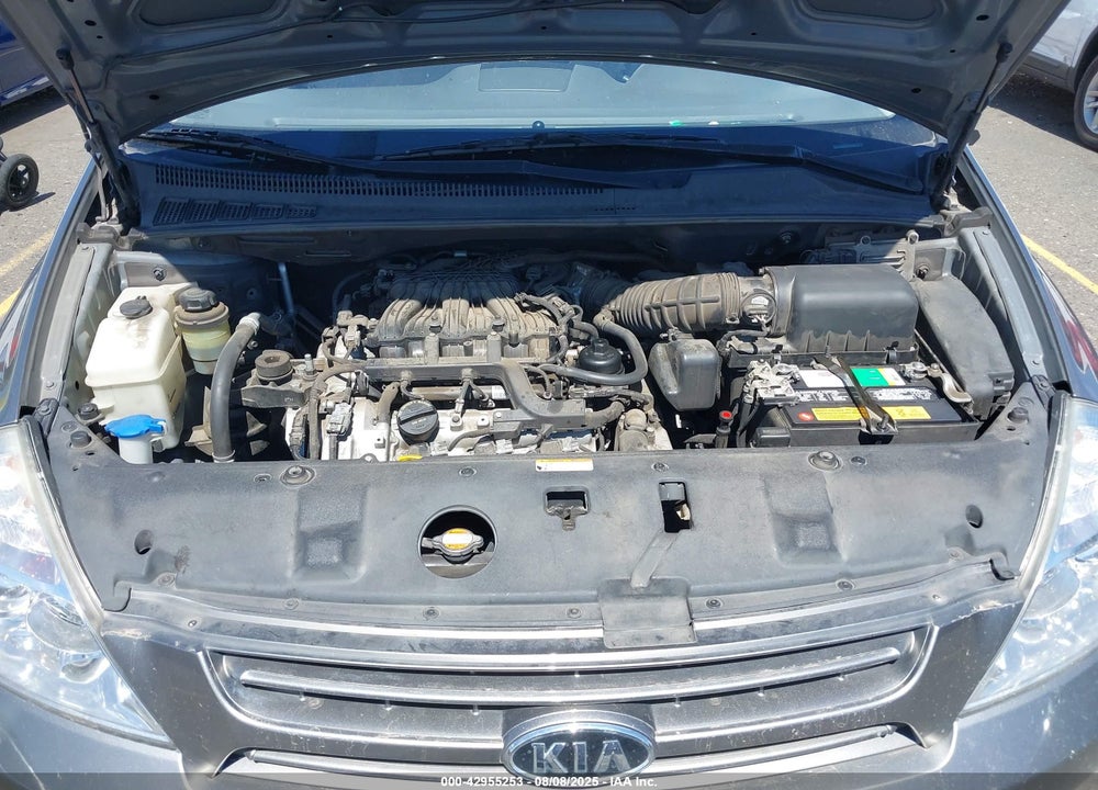 2010 KIA SEDONA LX VIN: KNDMG4C39A6340305