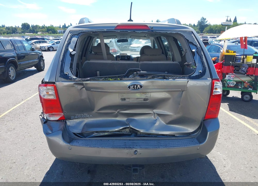 2010 KIA SEDONA LX VIN: KNDMG4C39A6340305