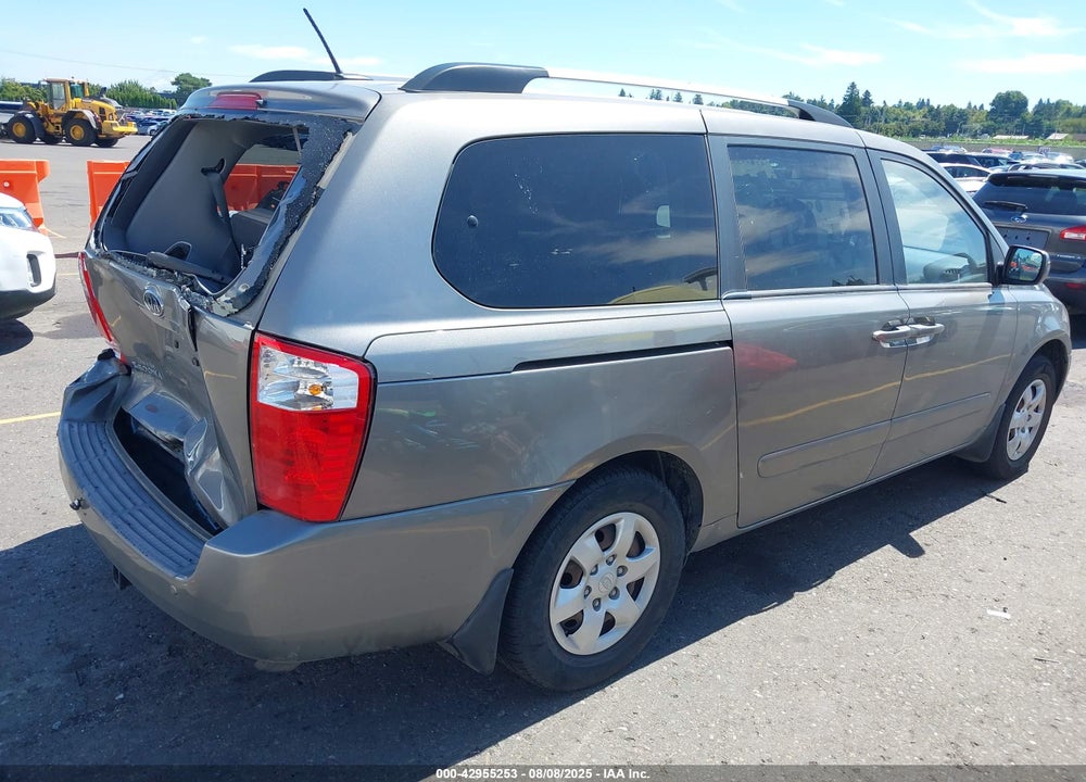 2010 KIA SEDONA LX VIN: KNDMG4C39A6340305