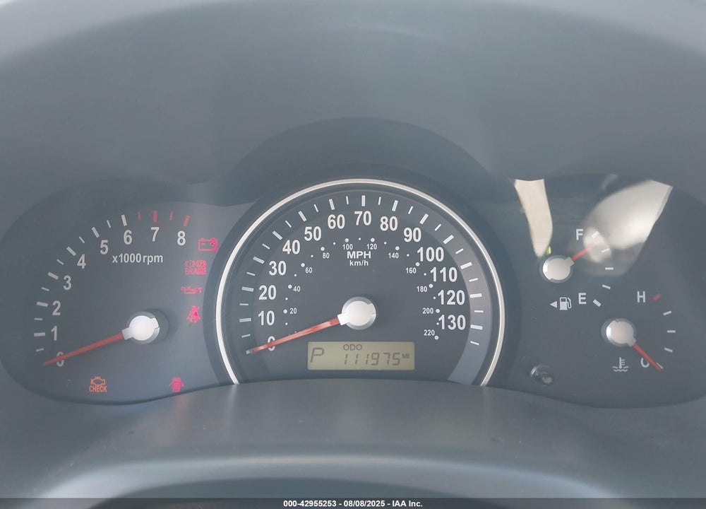 2010 KIA SEDONA LX VIN: KNDMG4C39A6340305