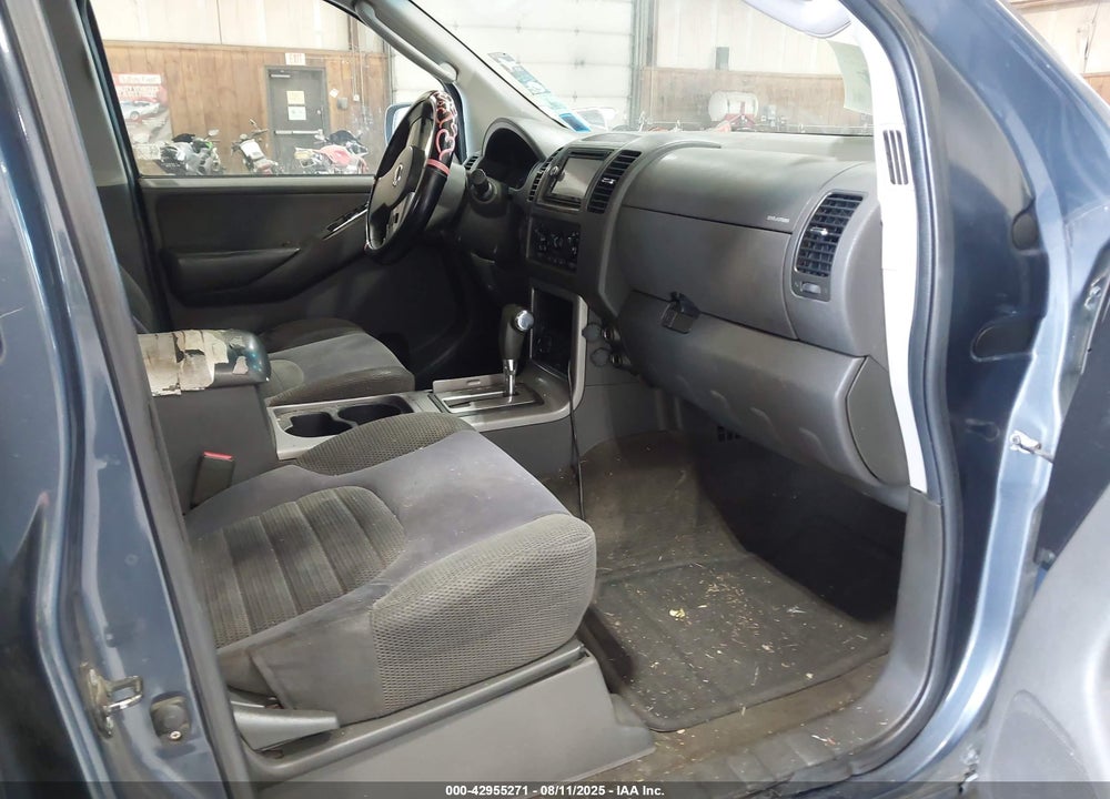 2006 NISSAN PATHFINDER SE VIN: 5N1AR18W86C629176