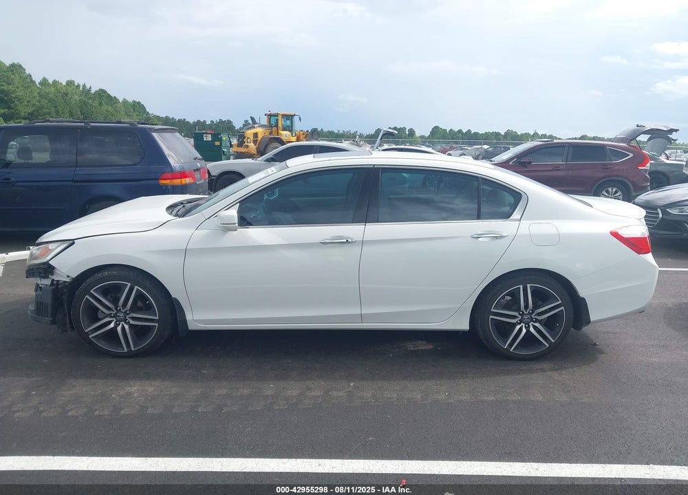 2015 HONDA ACCORD VIN: 1HGCR3F97FA037710