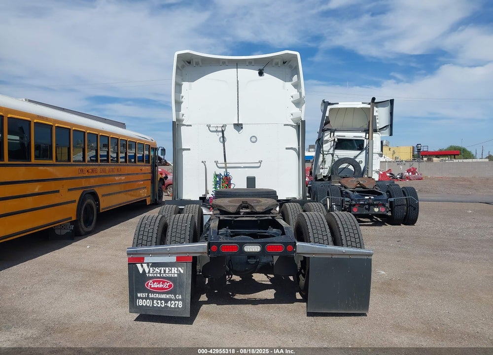2020 PETERBILT 579 VIN: 1XPBD49X4LD633522