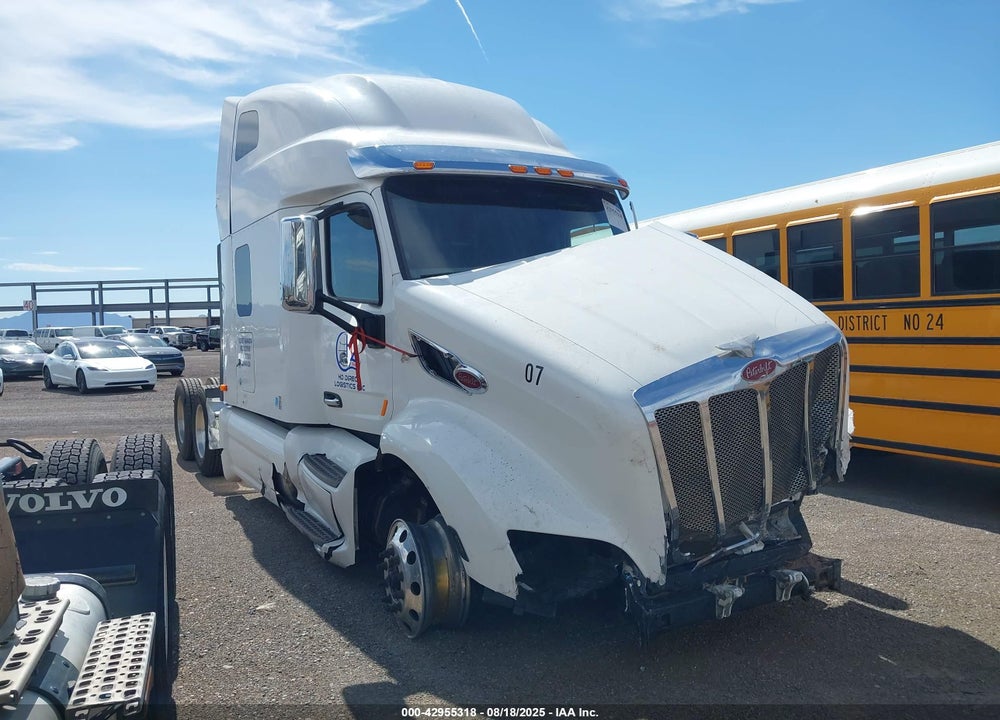 2020 PETERBILT 579 VIN: 1XPBD49X4LD633522