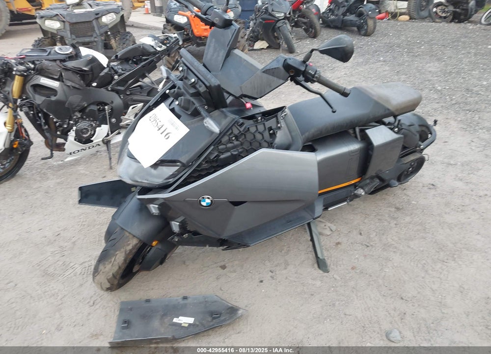 2022 BMW CE 04 VIN: WB10C5302N6F28871