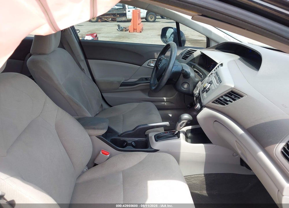 2012 HONDA CIVIC VIN: 19XFB2F55CE097811
