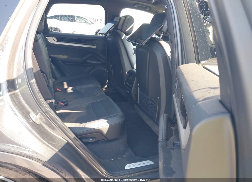 2025 PORSCHE CAYENNE VIN: WP1AA2AYXSDA03578
