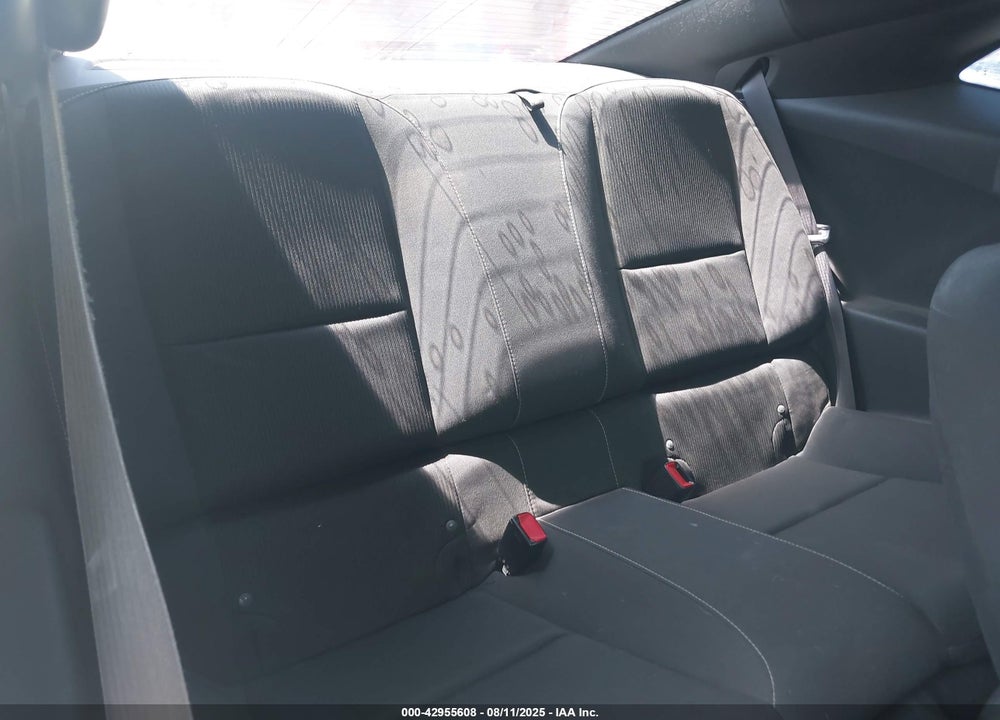 2015 CHEVROLET CAMARO VIN: 2G1FD1E3XF9207770