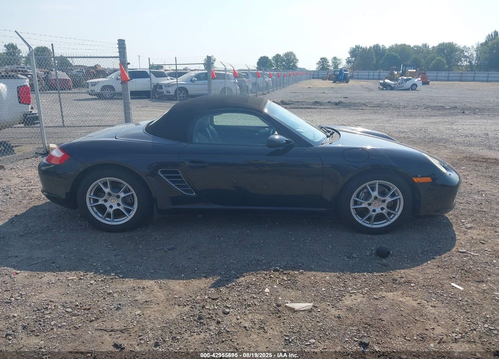 2008 PORSCHE BOXSTER VIN: WP0CA29858U711356