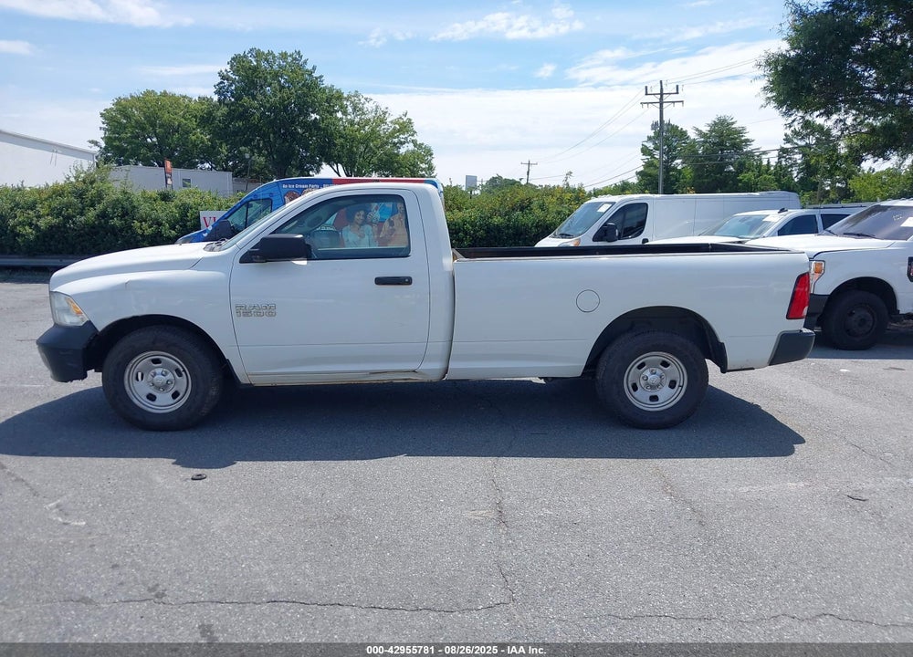 2018 RAM 1500 TRADESMAN 4X2 8' BOX VIN: 3C6JR6DG2JG194510