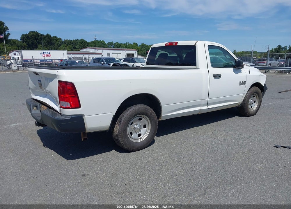 2018 RAM 1500 TRADESMAN 4X2 8' BOX VIN: 3C6JR6DG2JG194510