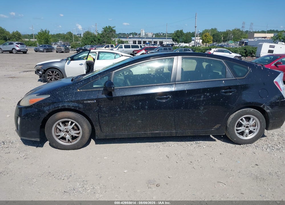 2011 TOYOTA PRIUS VIN: JTDKN3DU6B5368181