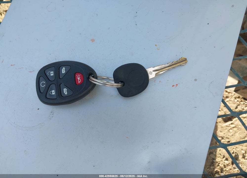 2008 CHEVROLET HHR LS VIN: 3GNDA13D38S557032