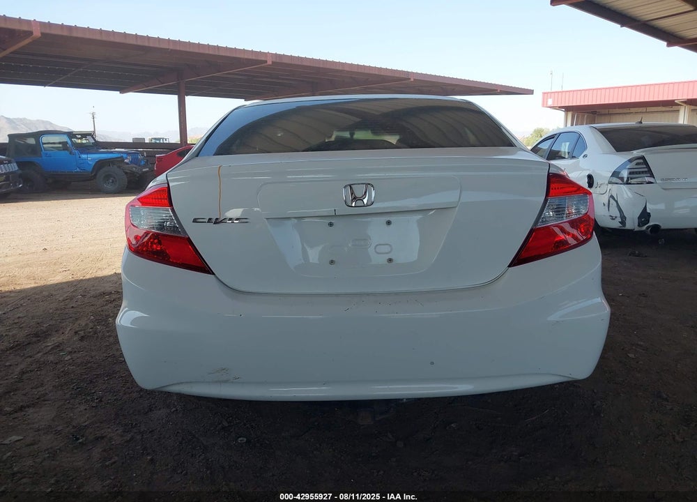 2012 HONDA CIVIC LX VIN: 2HGFB2E57CH519536