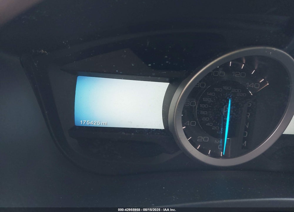 2011 FORD EXPLORER VIN: 1FMHK8D8XBGA26901