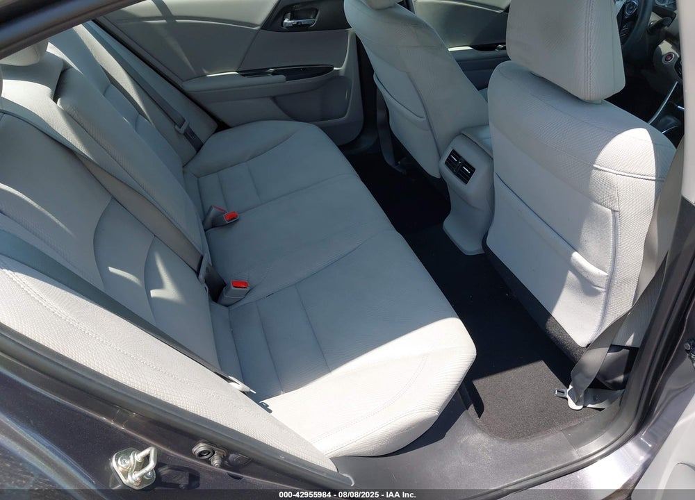 2016 HONDA ACCORD VIN: 1HGCR2F06GA221744
