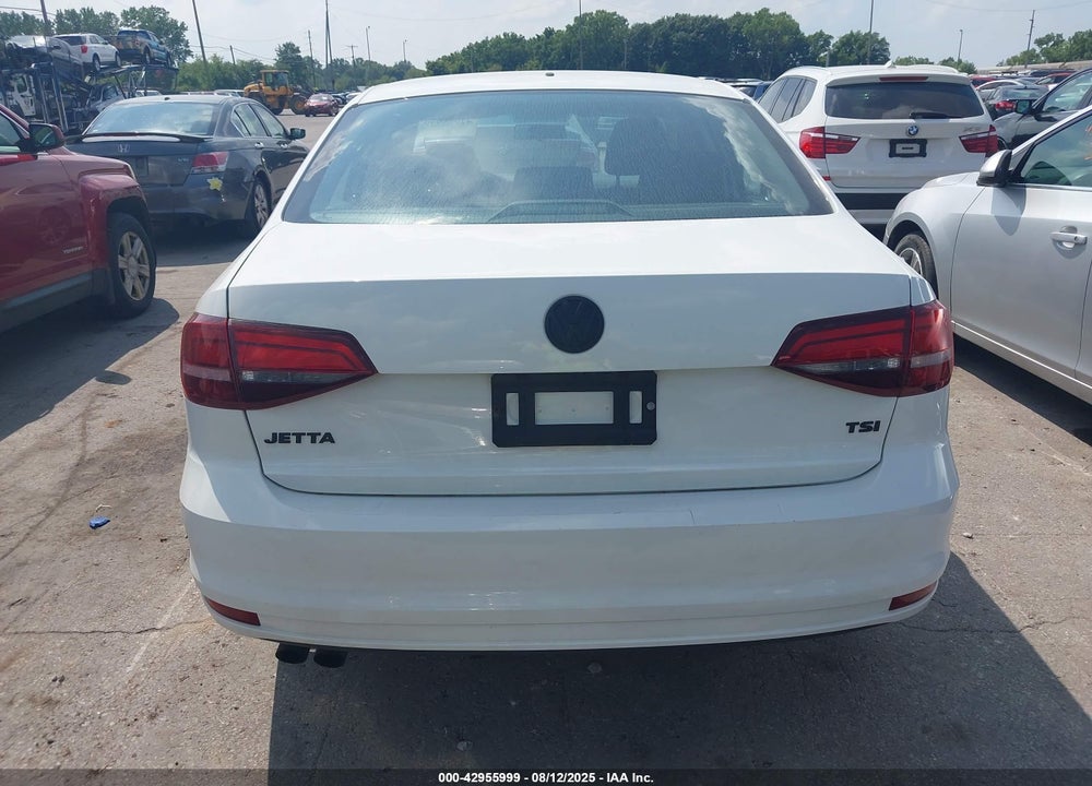 2018 VOLKSWAGEN JETTA VIN: 3VW2B7AJ2JM246997