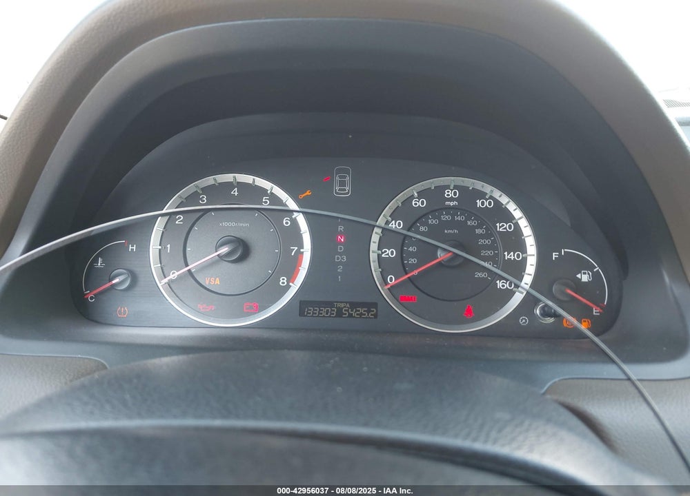 2008 HONDA ACCORD VIN: 1HGCP26808A111771