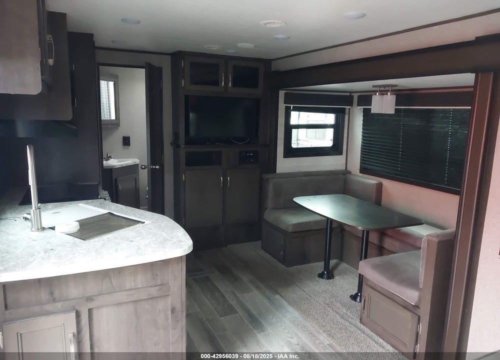 2021 JAYCO JAY FLIGHT SLX SERIE VIN: 1UJBJ0BN3M7580114