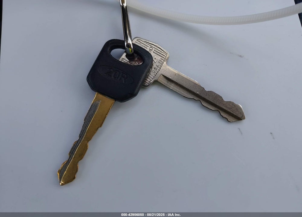 1994 MERCURY VILLAGER VIN: 4M2DV11W3RDJ09516