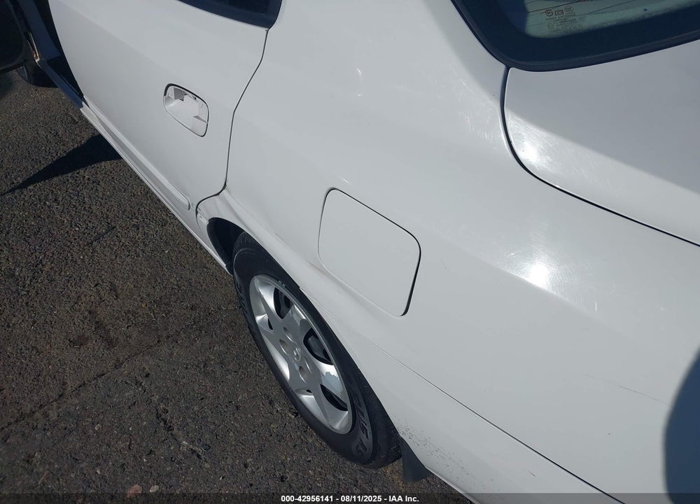 2003 HYUNDAI ELANTRA GLS/GT VIN: KMHDN45D73U579843