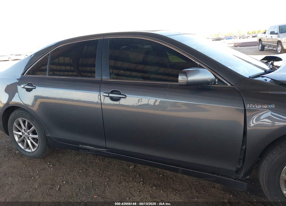 2011 TOYOTA CAMRY HYBRID VIN: 4T1BB3EK4BU137058