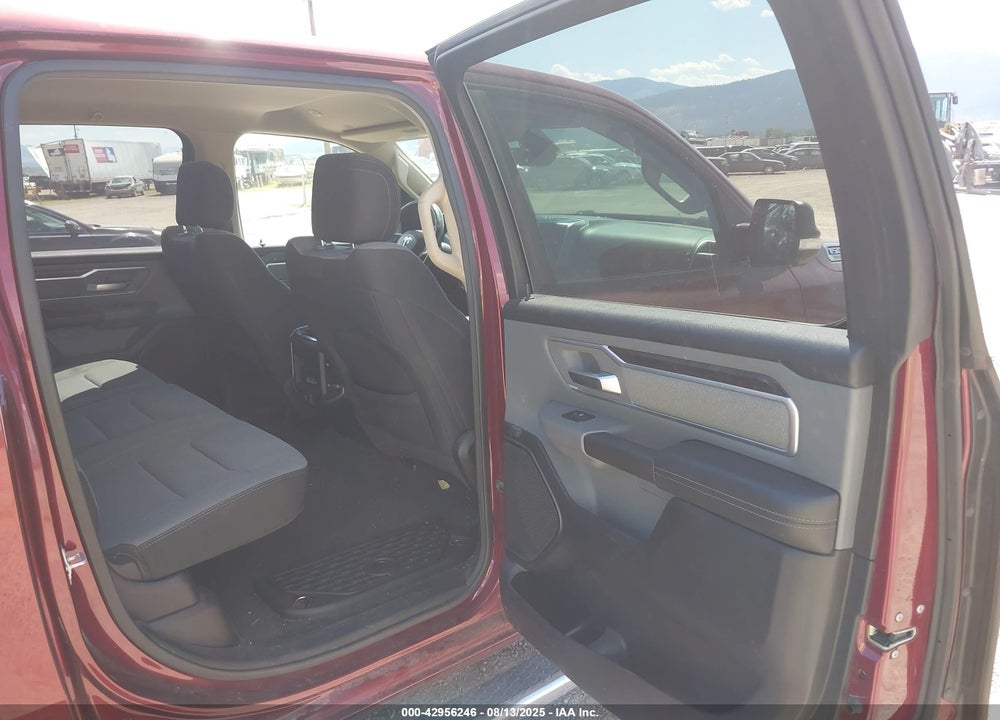 2020 RAM 1500 VIN: 1C6SRFFT8LN195959