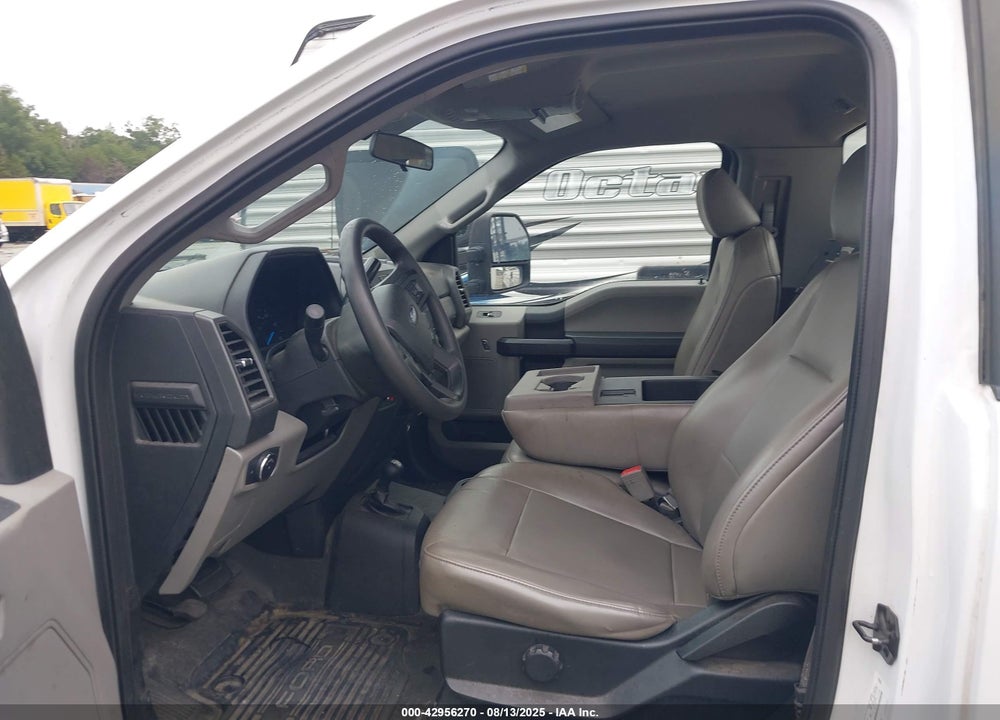 2019 FORD F-550 CHASSIS XL VIN: 1FDUF5HT1KEE59065