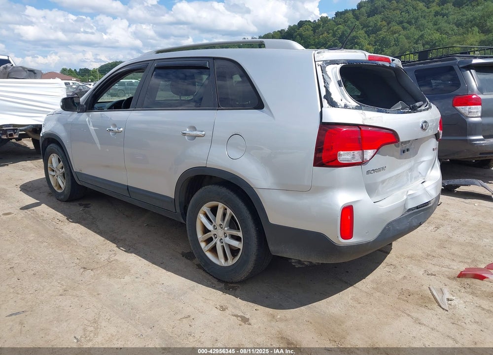 2014 KIA SORENTO LX VIN: 5XYKTCA62EG523817