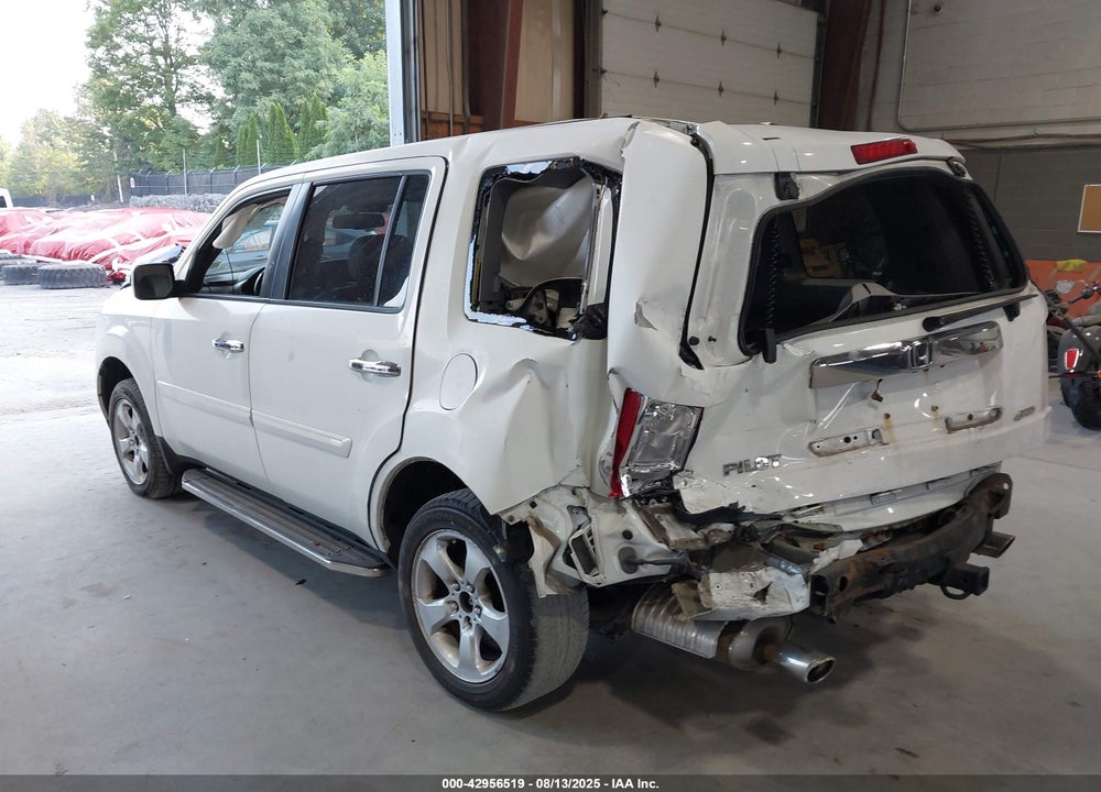 2015 HONDA PILOT EX-L VIN: 5FNYF4H50FB059259