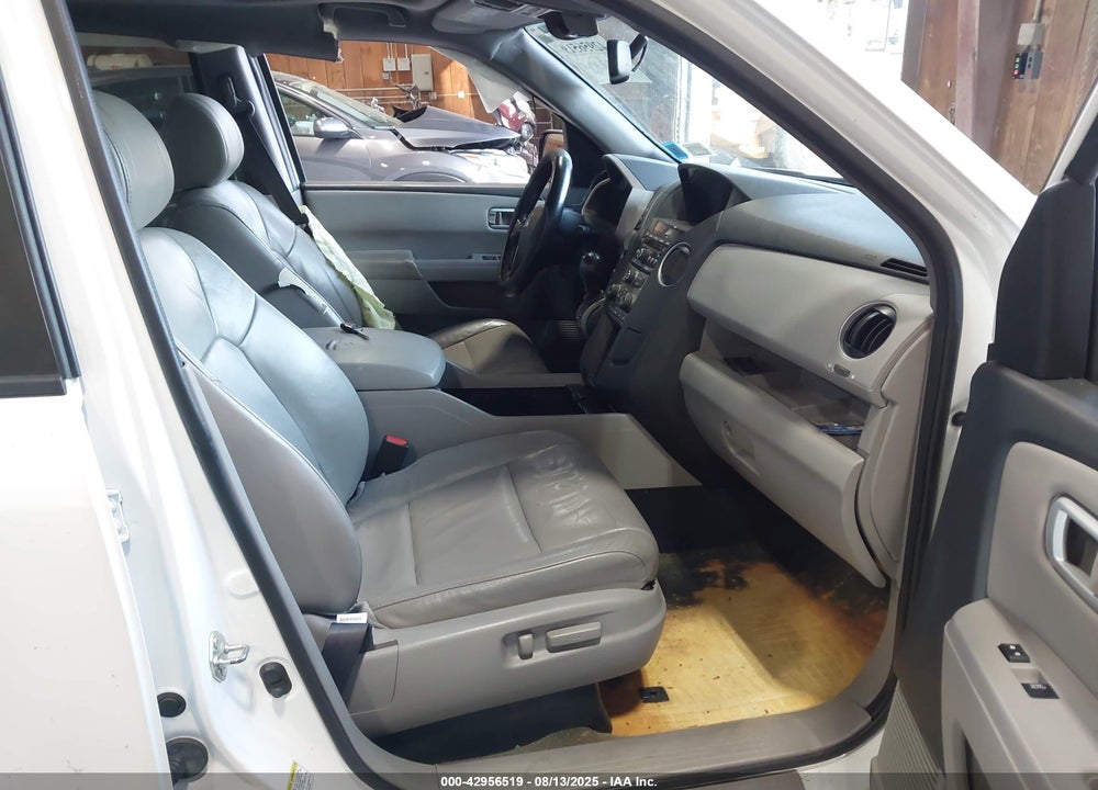 2015 HONDA PILOT EX-L VIN: 5FNYF4H50FB059259