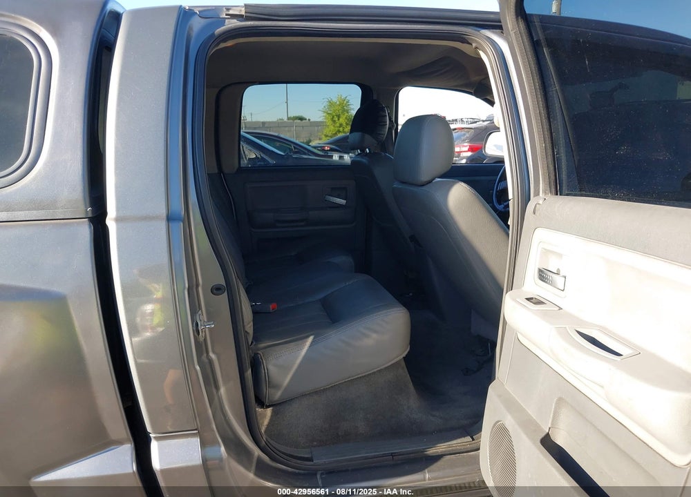 2007 DODGE DAKOTA LARAMIE VIN: 1D7HW58P37S204067