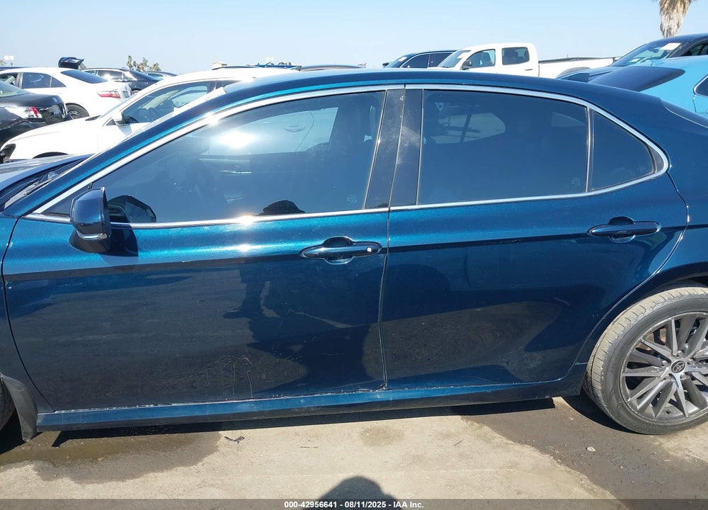 2021 TOYOTA CAMRY VIN: 4T1F11AK4MU601788