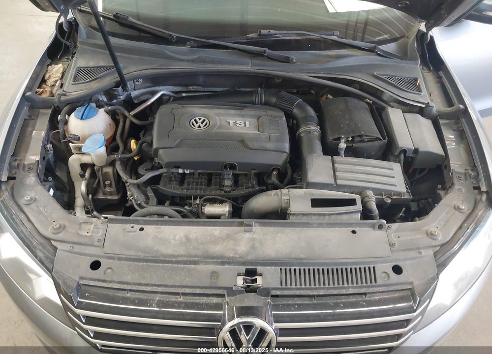 2015 VOLKSWAGEN PASSAT VIN: 1VWAT7A32FC037830