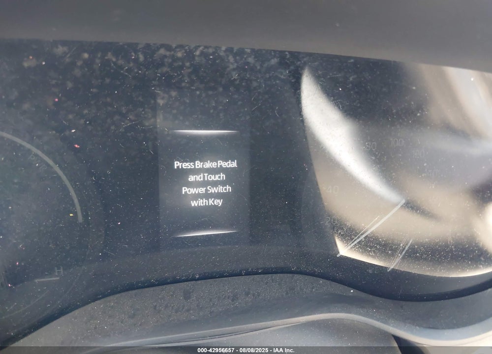 2021 TOYOTA SIENNA XLE VIN: 5TDJRKEC3MS038124