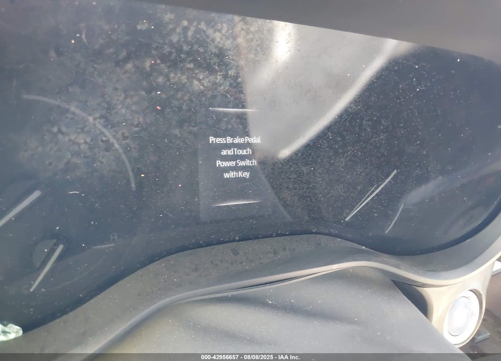2021 TOYOTA SIENNA XLE VIN: 5TDJRKEC3MS038124