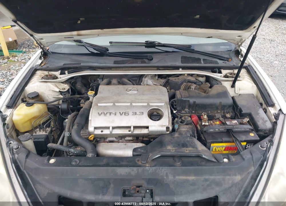 2005 LEXUS ES 330 VIN: JTHBA30G855136082