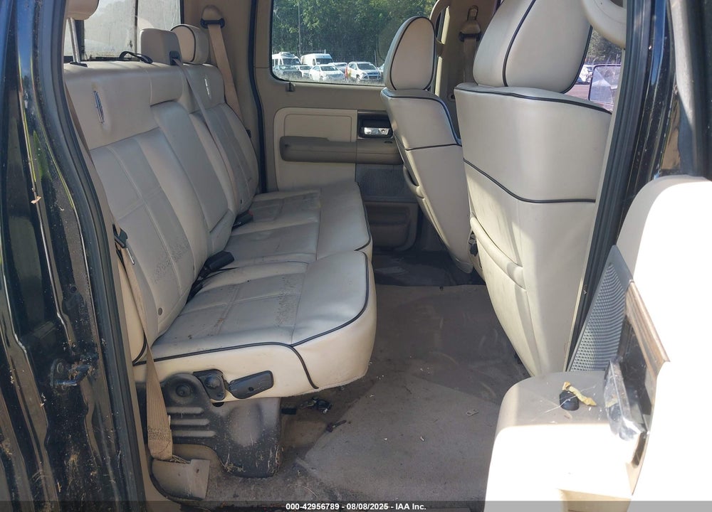 2007 LINCOLN MARK SERIES VIN: 5LTPW18527FJ11561