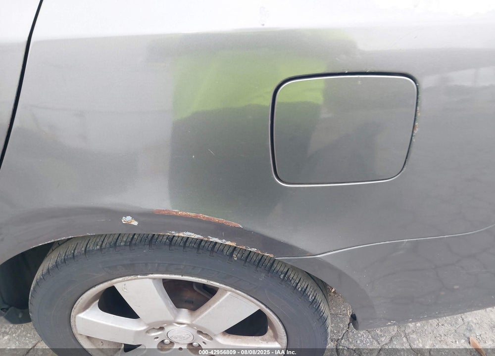 2007 KIA OPTIMA VIN: KNAGE124475082024