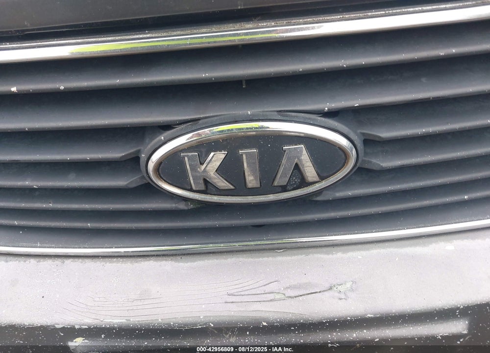 2007 KIA OPTIMA VIN: KNAGE124475082024