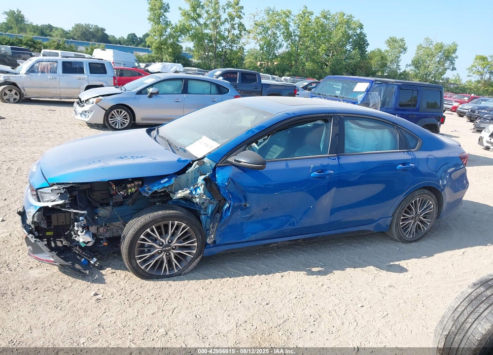 2022 KIA FORTE VIN: 3KPF54AD6NE470858