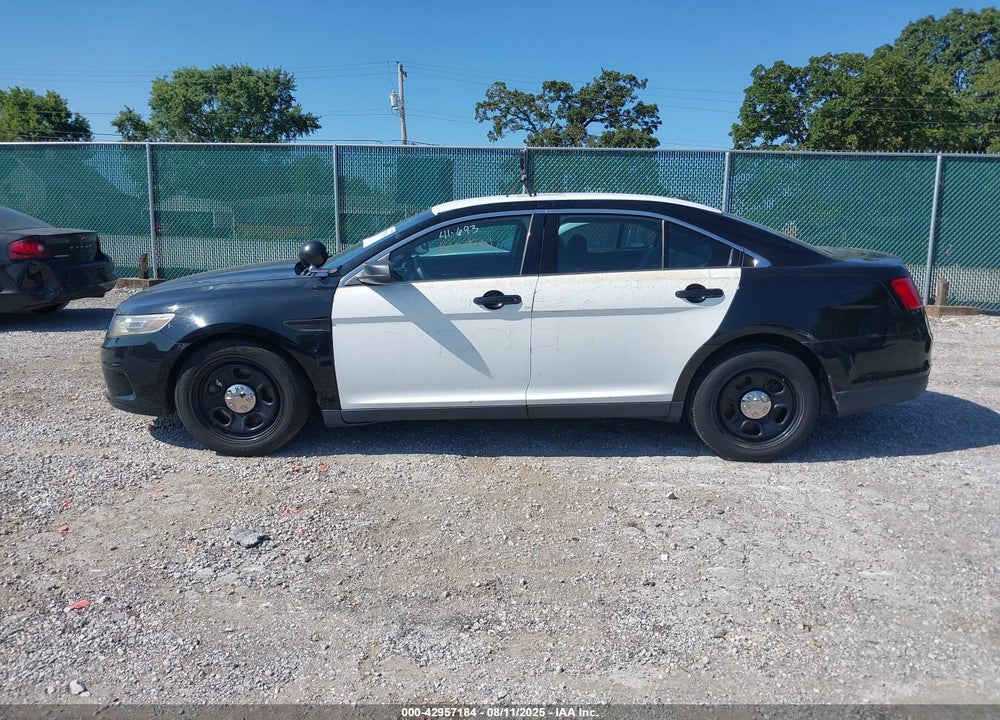2015 FORD POLICE INTERCEPTOR UTILITY VIN: 1FAHP2MK6FG124284