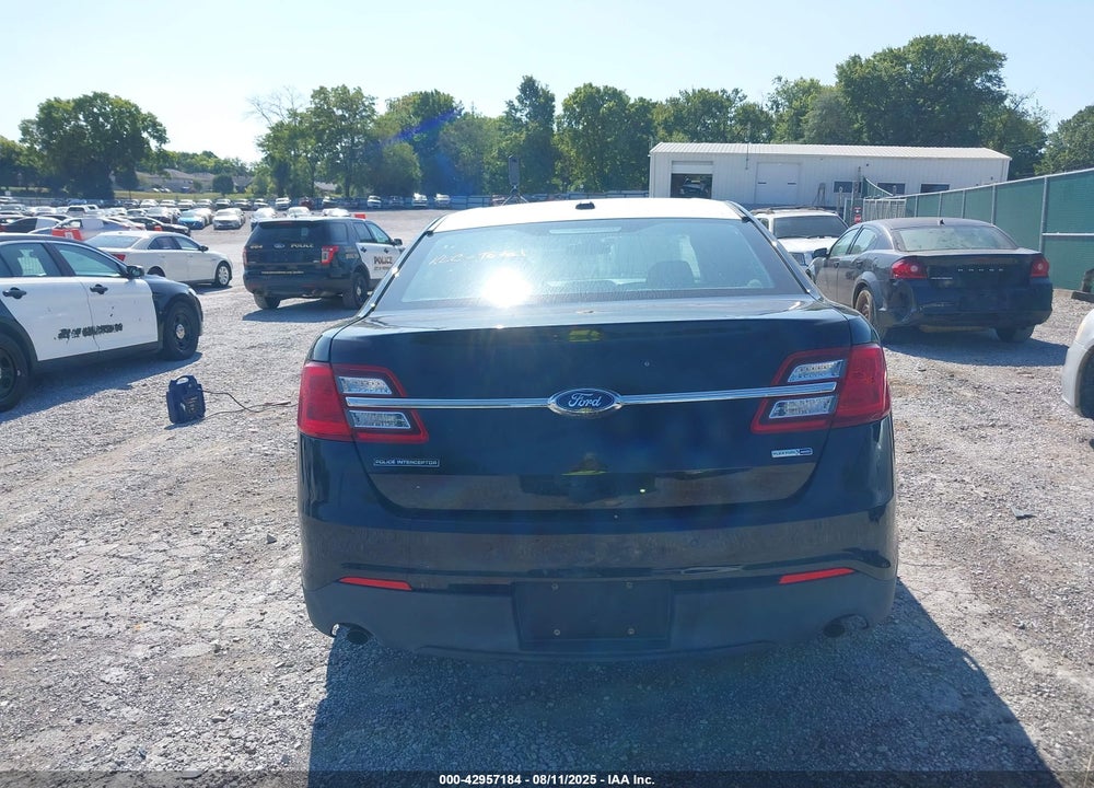 2015 FORD POLICE INTERCEPTOR UTILITY VIN: 1FAHP2MK6FG124284