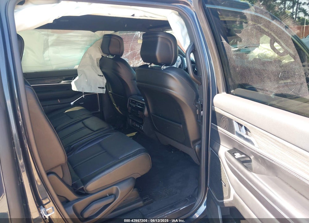 2022 JEEP WAGONEER SERIES III 4X4 VIN: 1C4SJVDT2NS228150