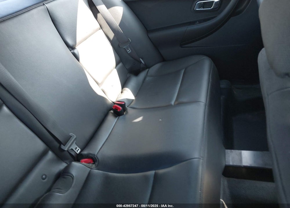 2015 FORD POLICE INTERCEPTOR UTILITY VIN: 1FAHP2MK6FG204023