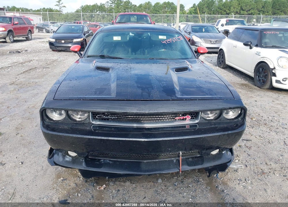 2011 DODGE CHALLENGER SRT8 VIN: 2B3CJ7DJ4BH548170